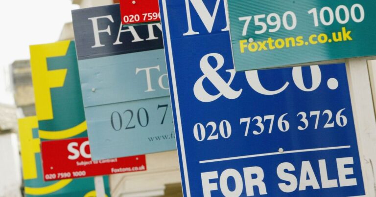 UK house prices drop by £6,589 in November ahead of Autumn Budget